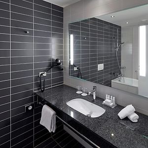 Standard Upper Floors King Room